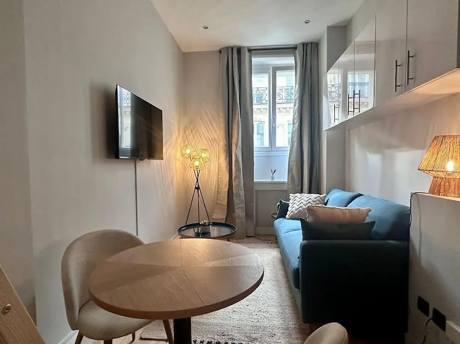 Volney Loft By Suitehomeparis 0*, Paris France